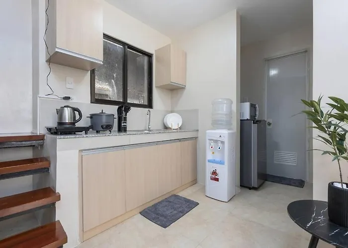 3br Furnished House Near Cebu It Park With Parking, Fast Wifi, Netflix And *