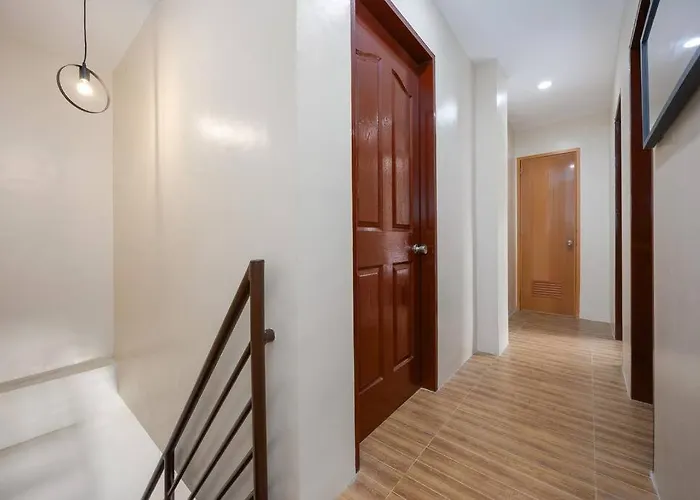 3br Furnished House Near Cebu It Park With Parking, Fast Wifi, Netflix And Nawanao